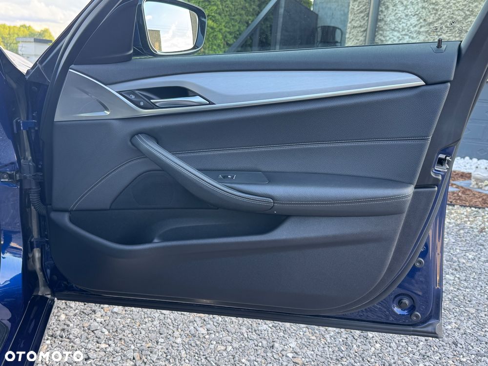 BMW Seria 5 520d xDrive Sport Line sport - 21