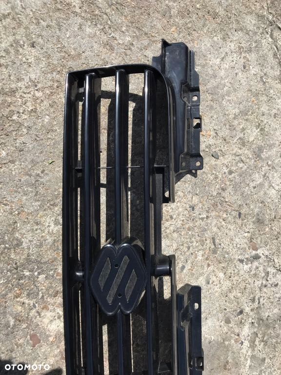 ATRAPA GRILL SUZUKI IGNIS 71741-80G00 ORYGINAŁ - 2