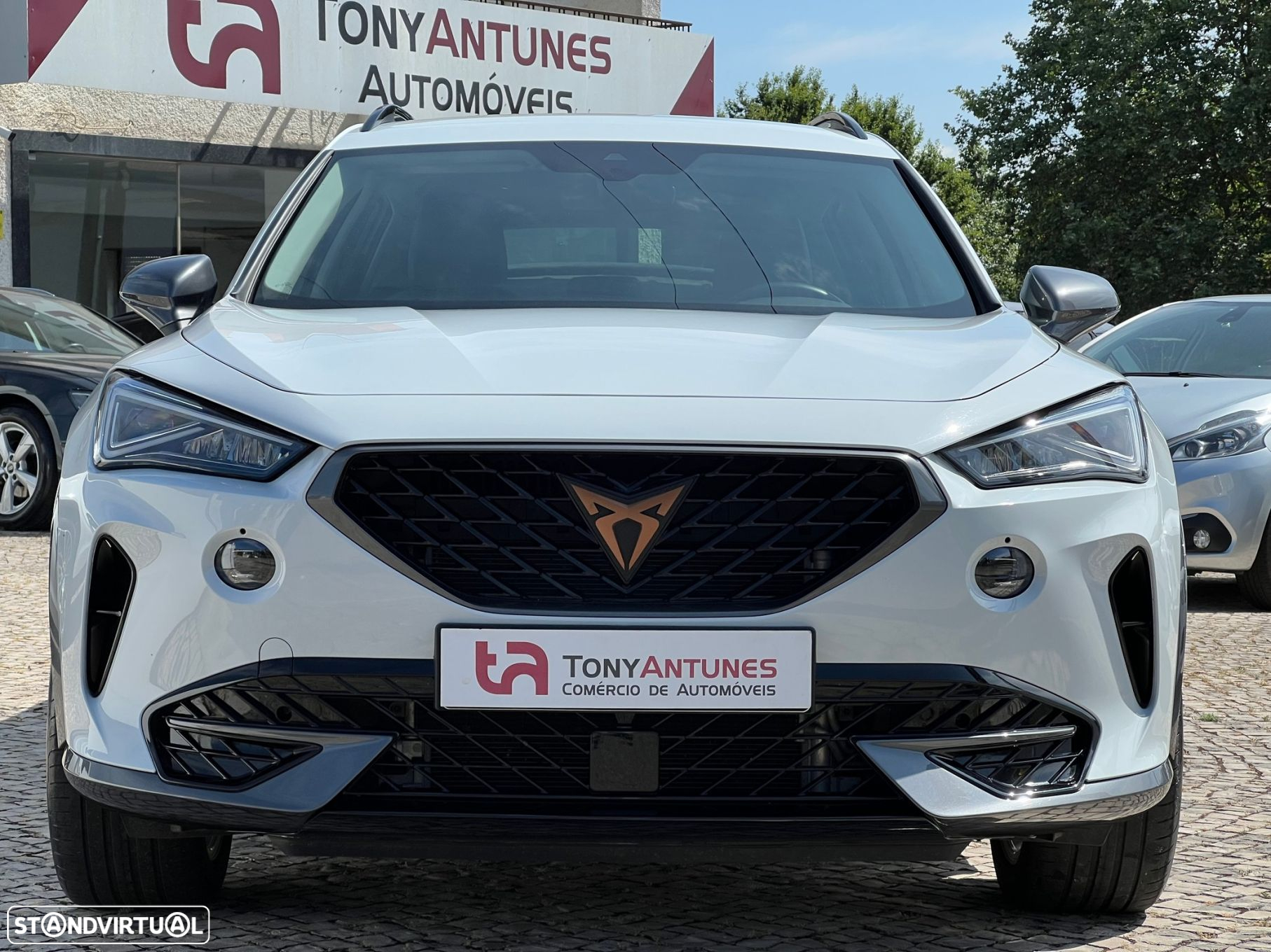 Cupra Formentor 1.4 e-Hybrid Plus DSG - 9
