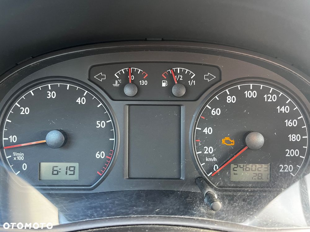 Volkswagen Polo - 18