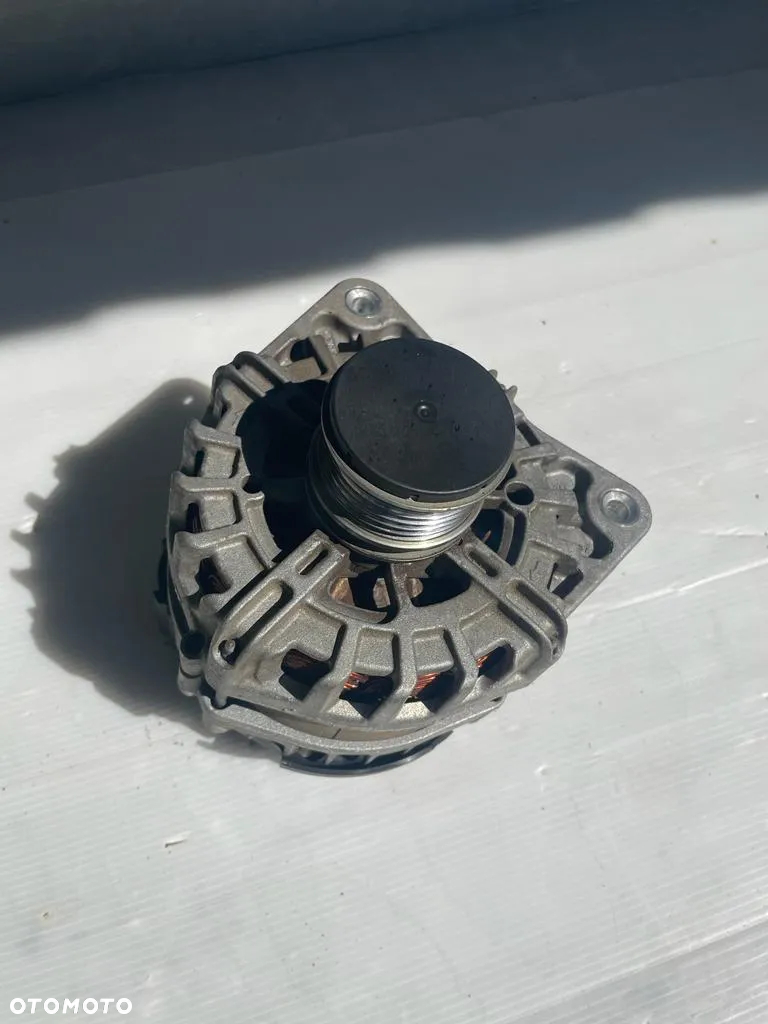 ALTERNATOR RENAULT MEGANE IV 1.5DCI 231004719R - 2
