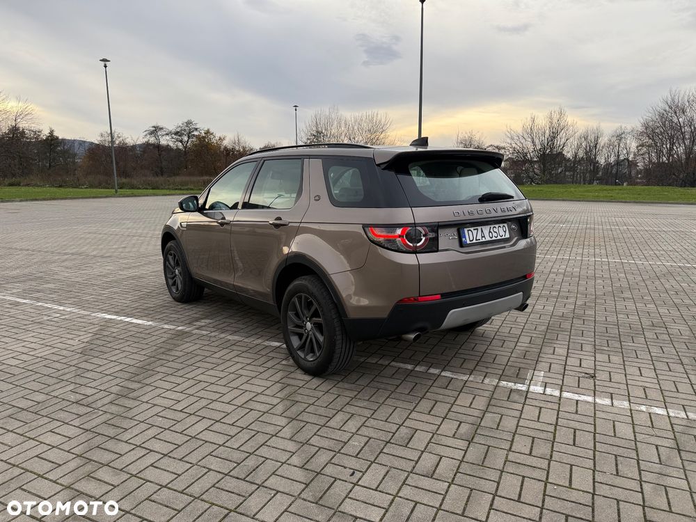 Land Rover Discovery Sport TD4 HSE - 4