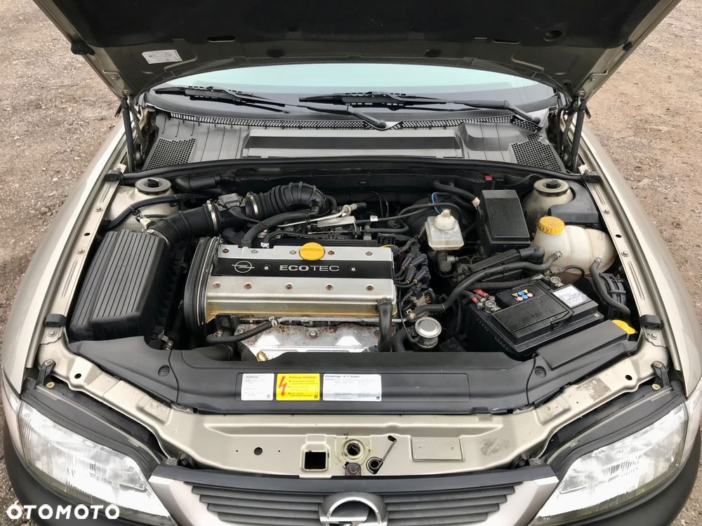 Opel Vectra 2.0 CD - 20