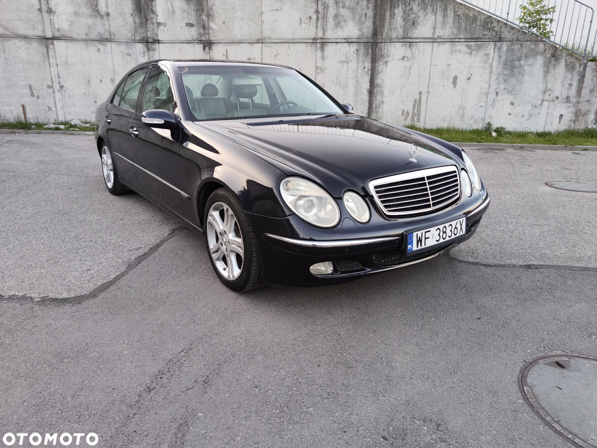Mercedes-Benz Klasa E 500 7G-TRONIC Elegance - 2
