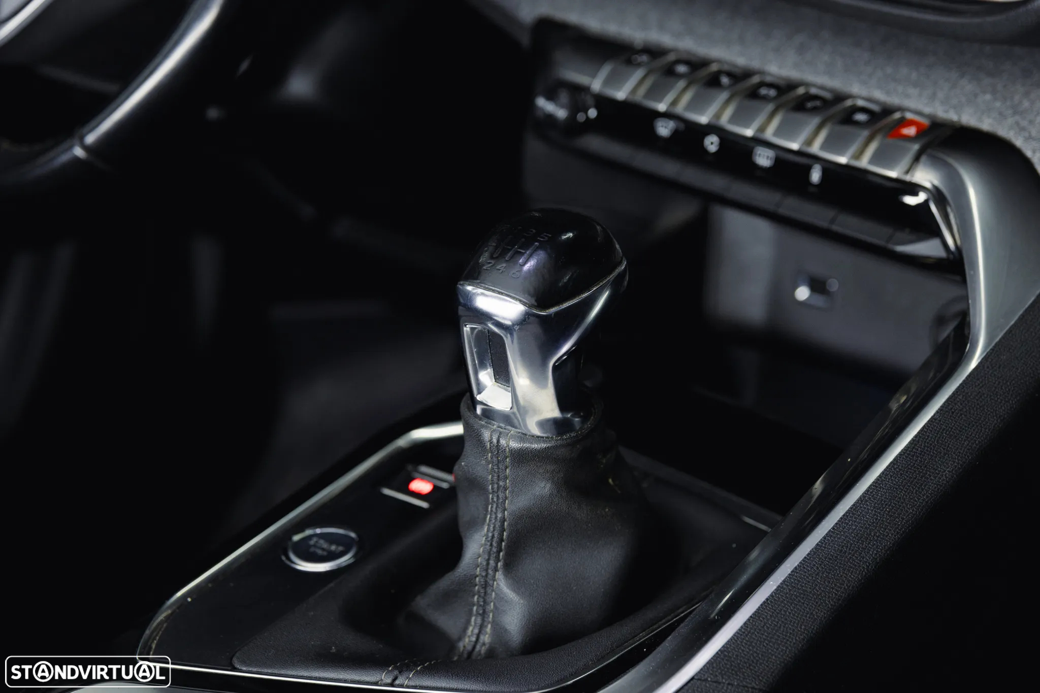 Peugeot 3008 1.2 PureTech Allure J18 - 16