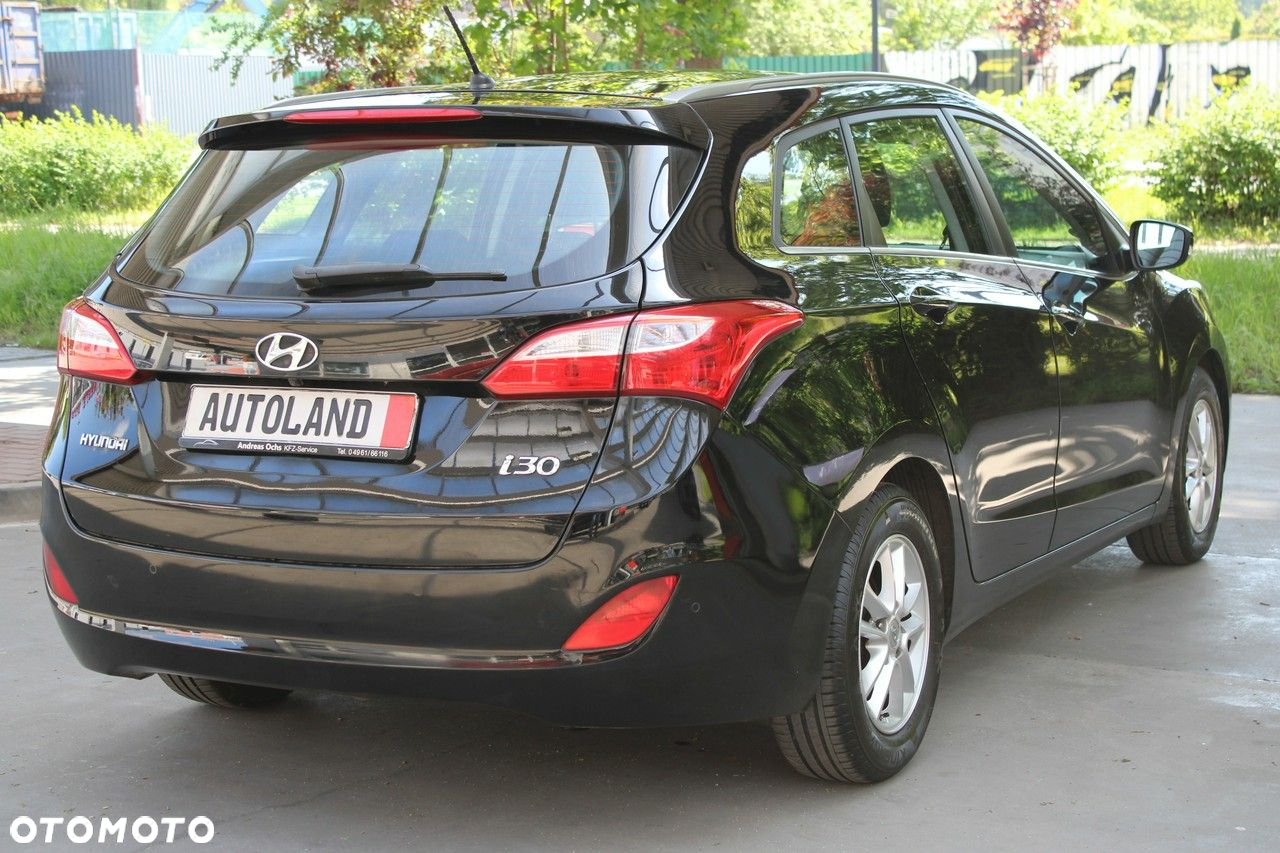 Hyundai i30 1.6 Premium - 17