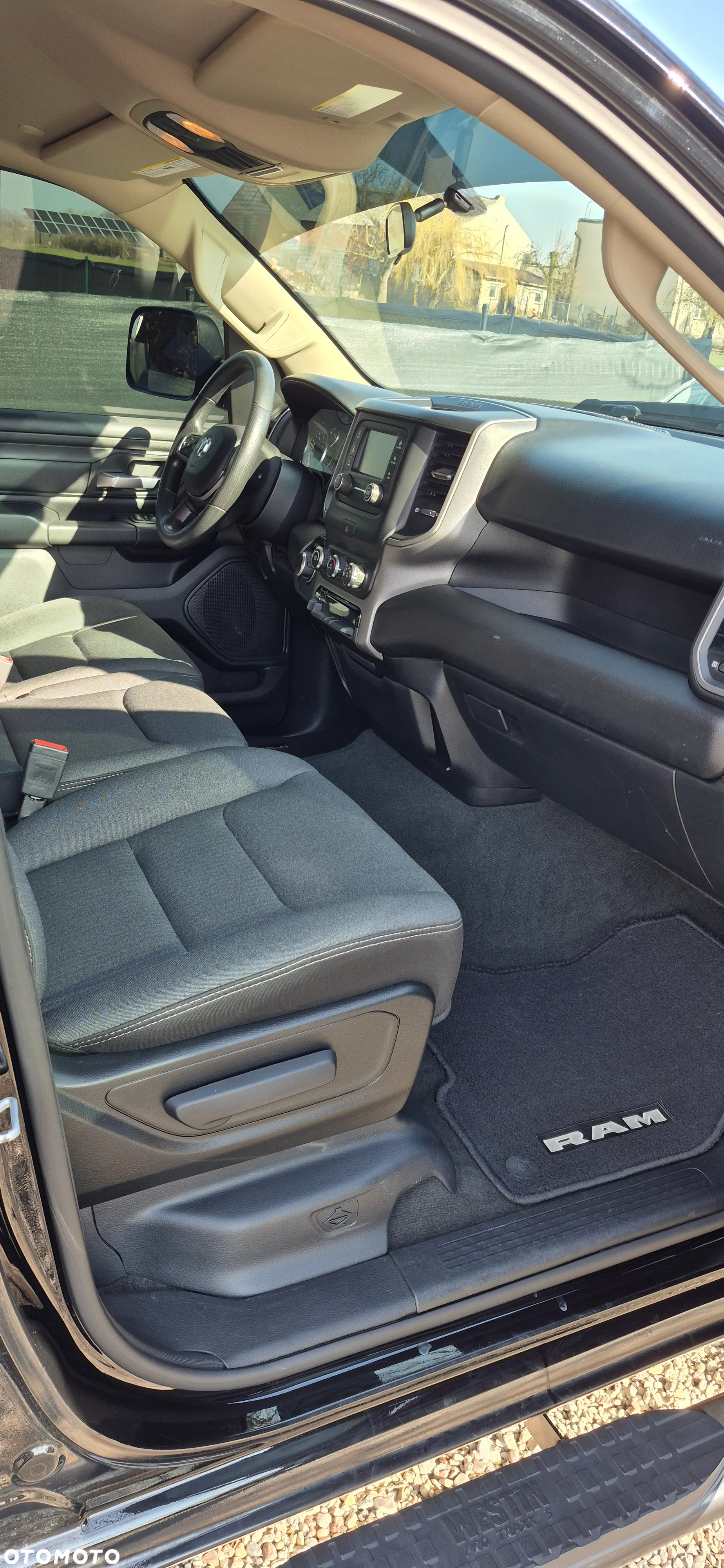 Dodge RAM 1500 5.7 4x4 - 6