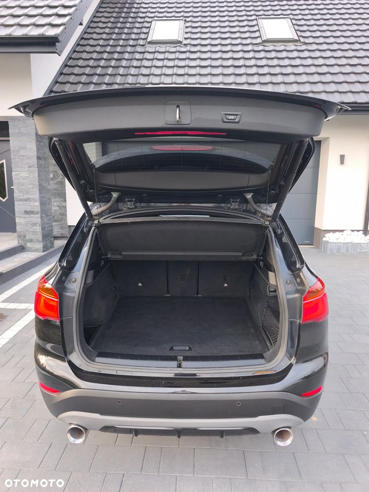 BMW X1 sDrive18d Advantage sport - 21