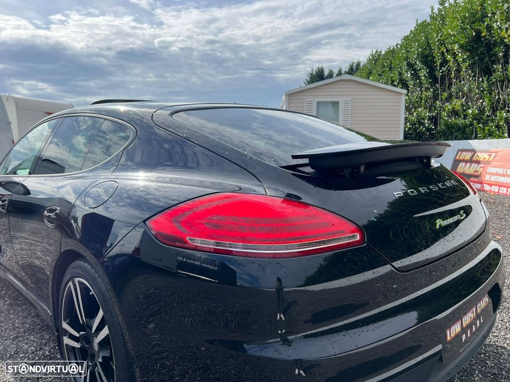 Porsche Panamera - 13