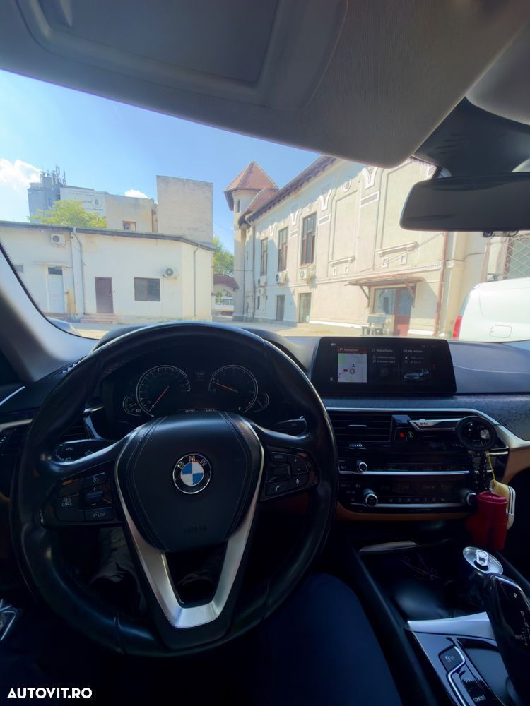 BMW Seria 5 - 10