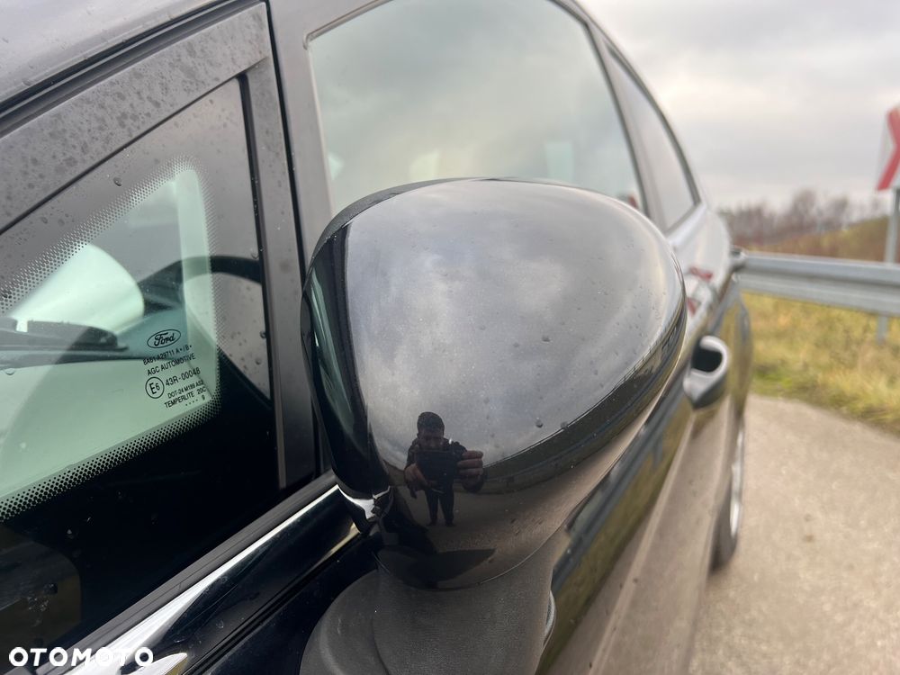 Ford Fiesta 1.6 Titanium - 16