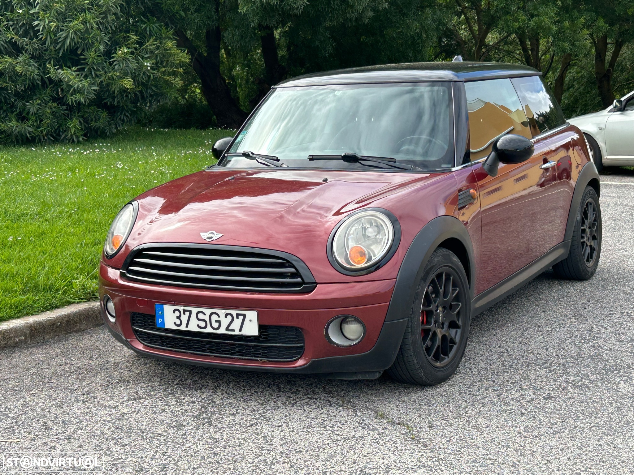 MINI 3 Portas Cooper D 50 Mayfair - 2