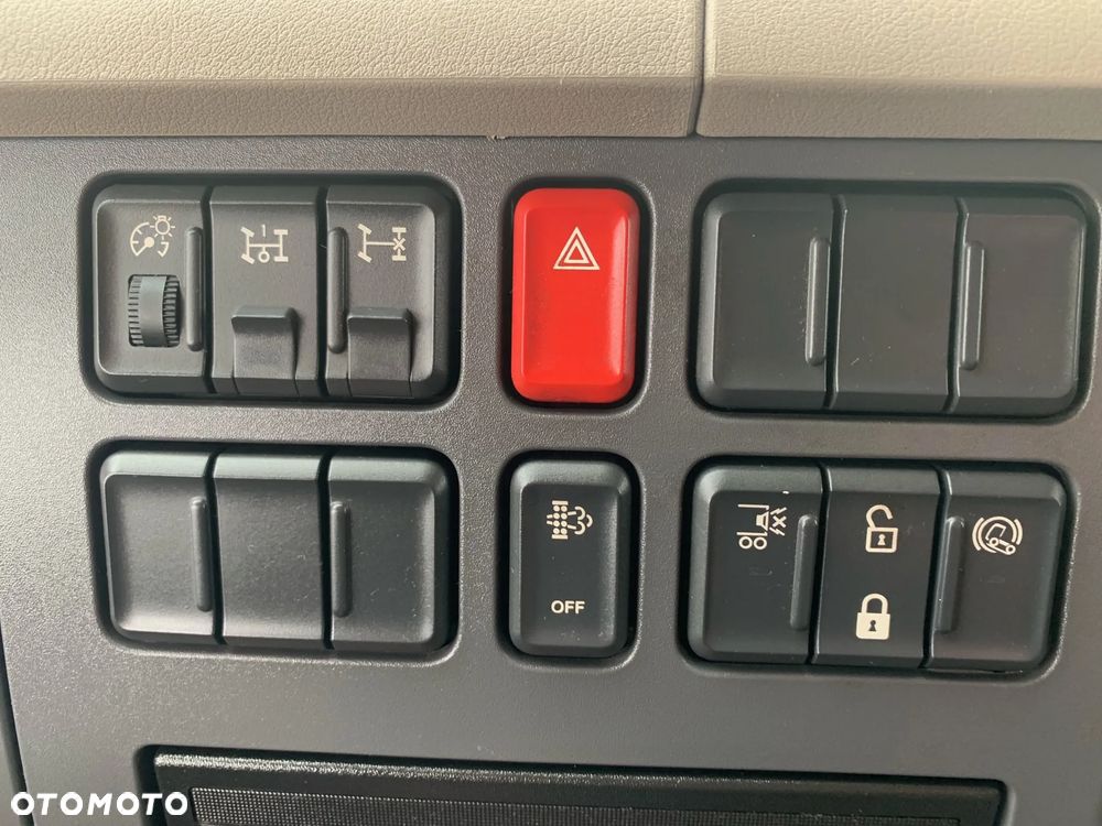 DAF LF 280,chłodnia, euro6, 19t, 20 palet, winda. - 8