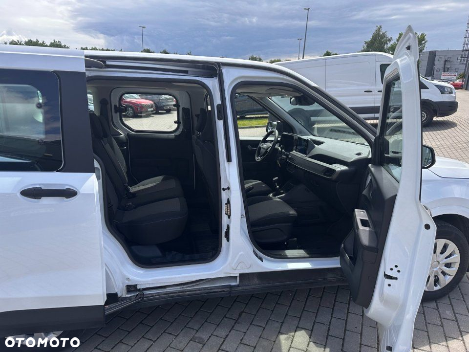 Ford Tourneo Courier - 9