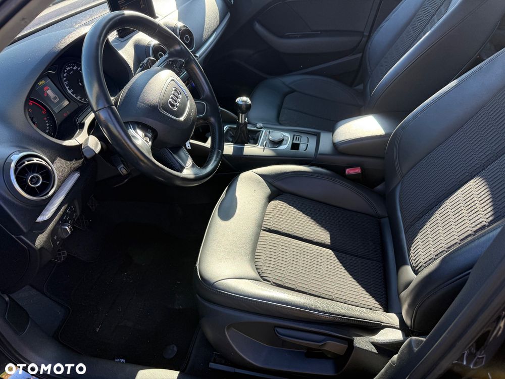 Audi A3 Sportback - 8