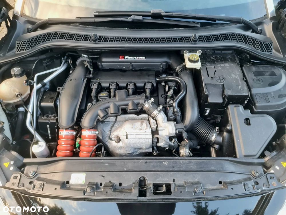 Peugeot RCZ 1.6 155 THP Onyx - 40