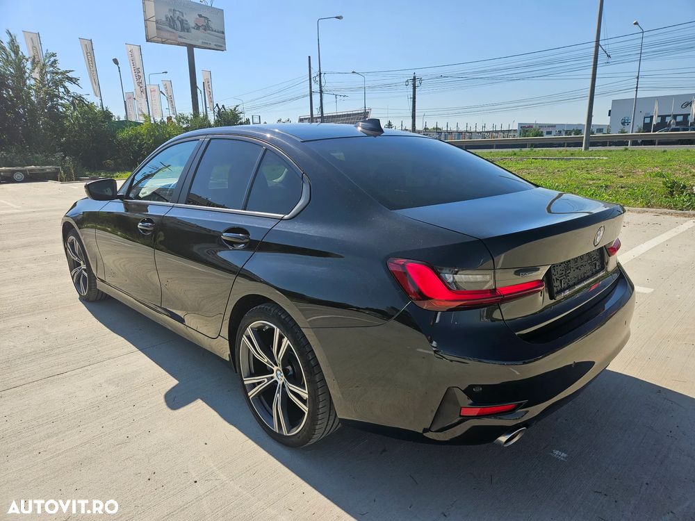 BMW Seria 3 320i xDrive AT - 8
