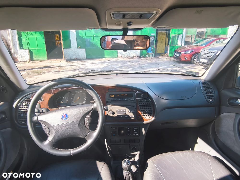 Saab 9-3 - 12
