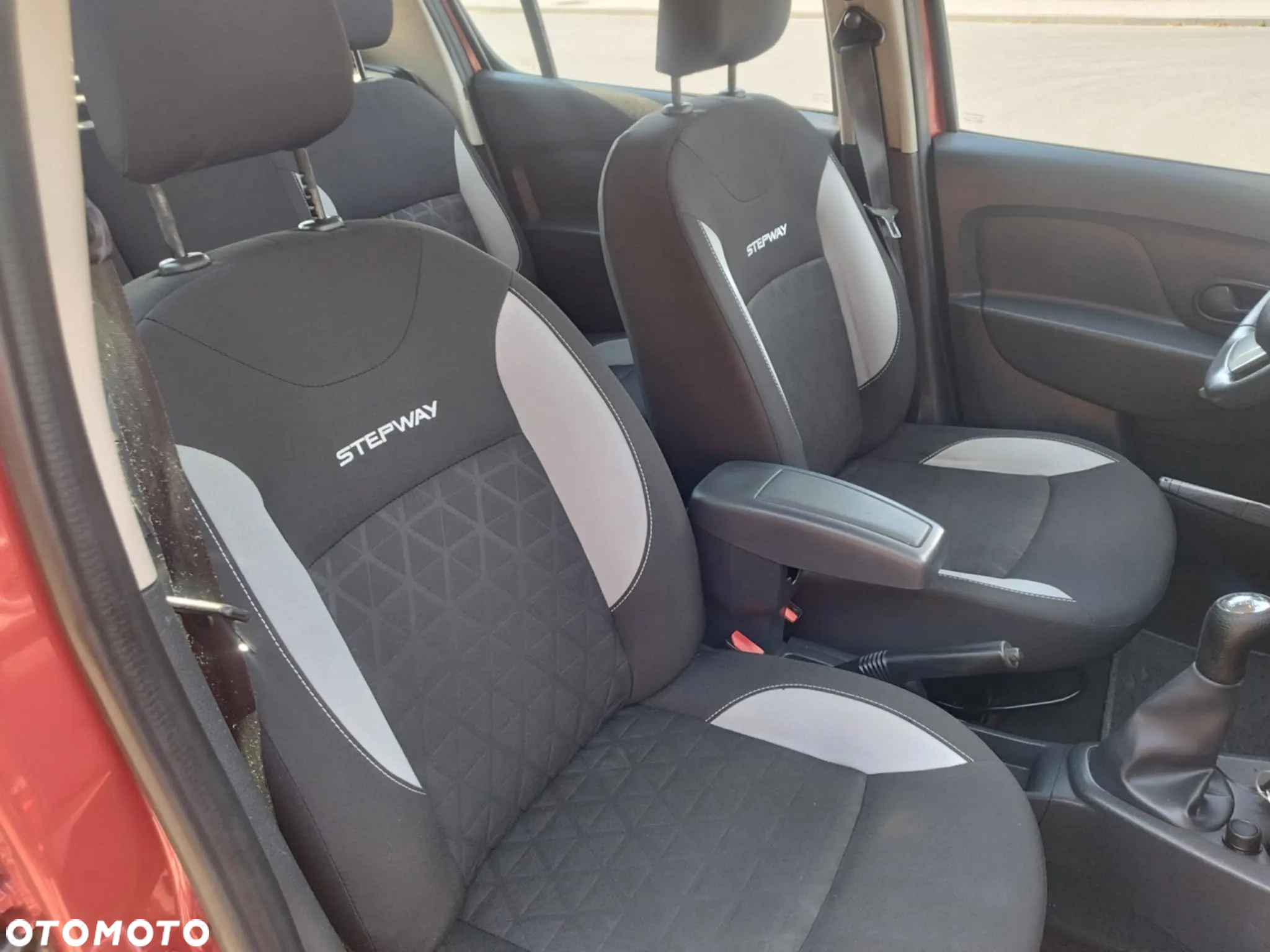 Dacia Sandero Stepway TCe 90 (S&S) Prestige - 10
