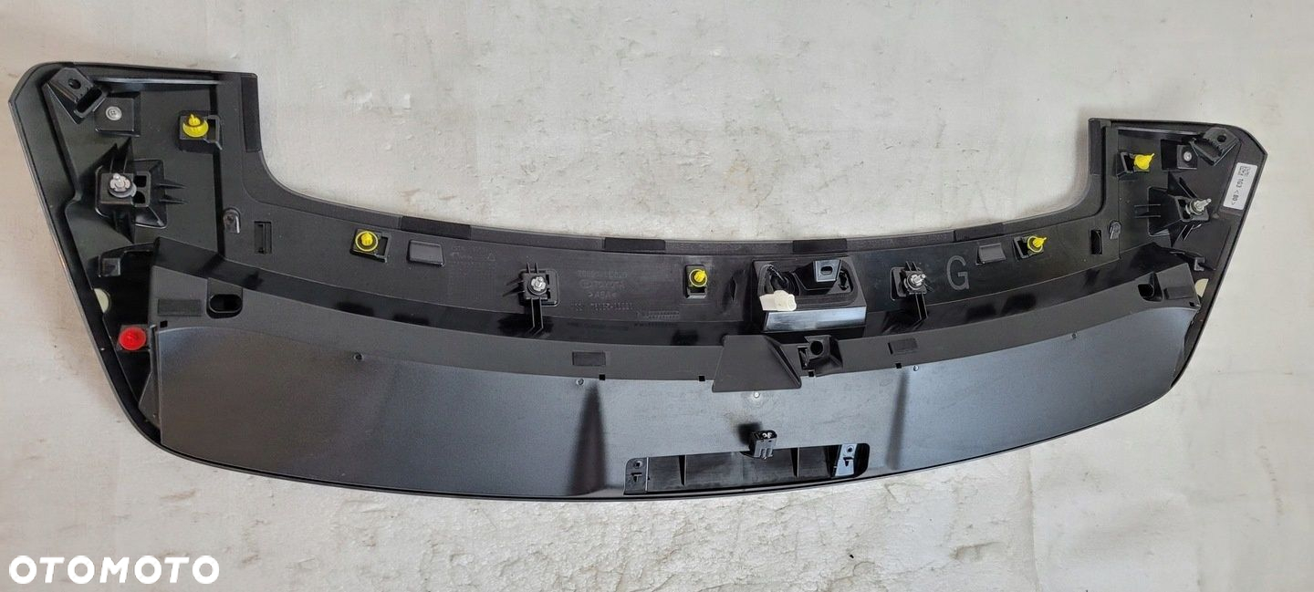 BLENDA KLAPY SPOILER TOYOTA YARIS CROSS 2020- - 10