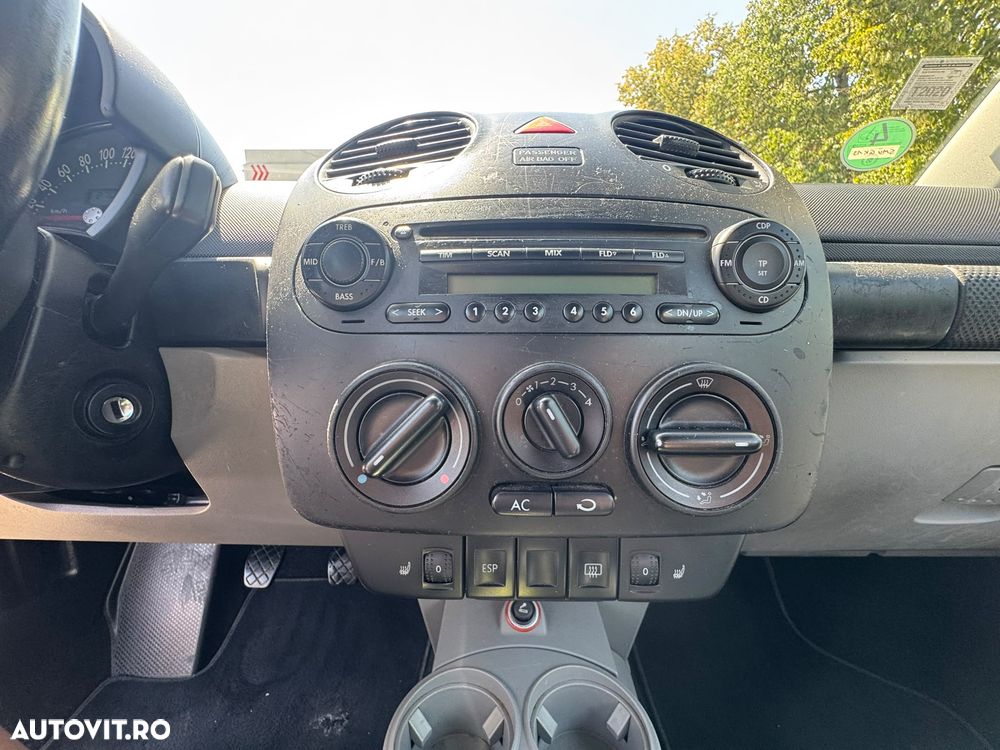 Volkswagen New Beetle 1.9 TDI - 17