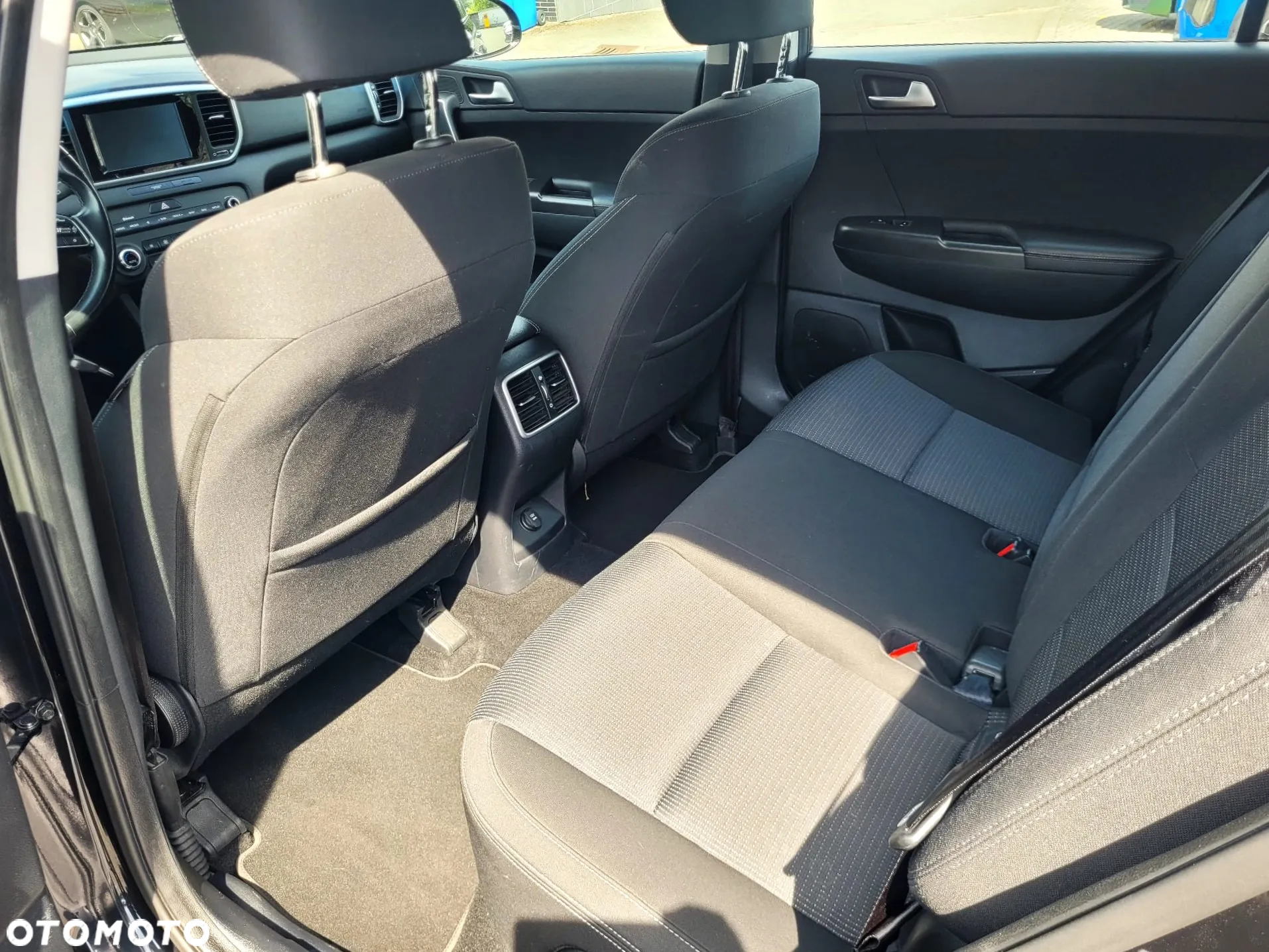 Kia Sportage 1.6 GDI Black Edition 2WD - 25