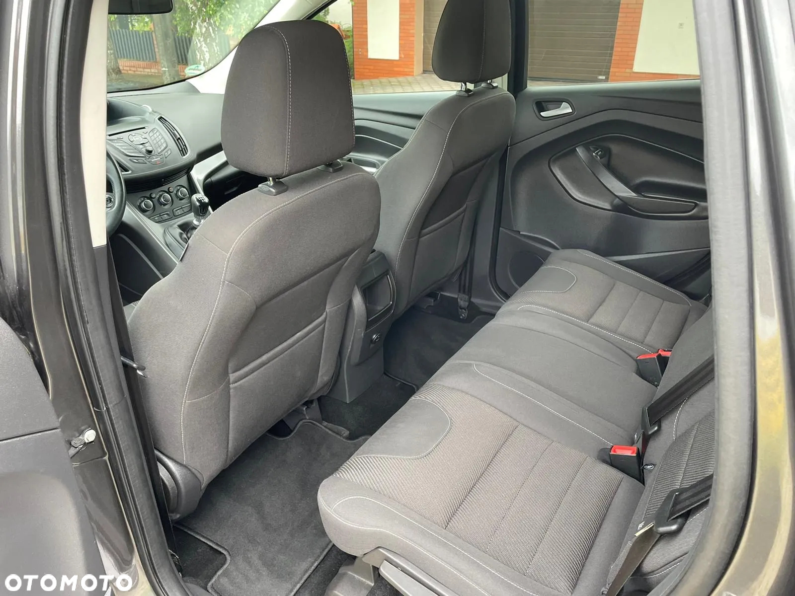 Ford Kuga - 21