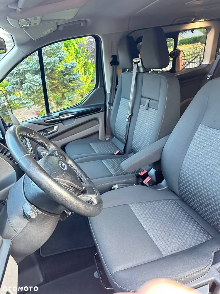 Ford Tourneo Custom 2.0 TDCi L2 Titanium SelectShift - 18