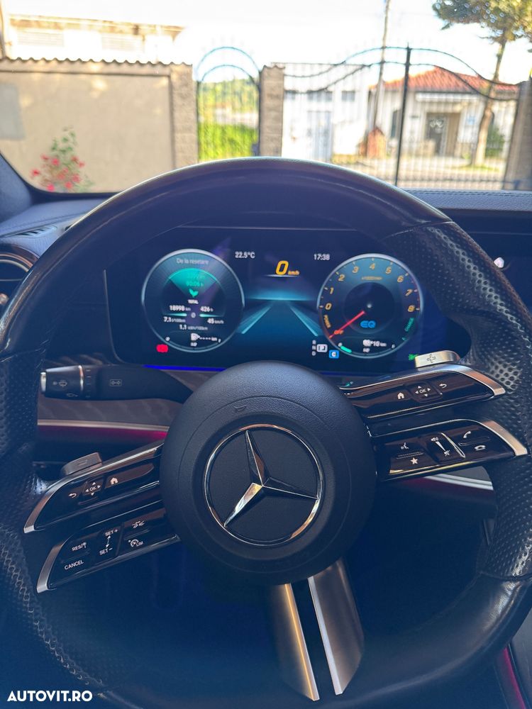 Mercedes-Benz E 300 9G-TRONIC AMG Line - 10