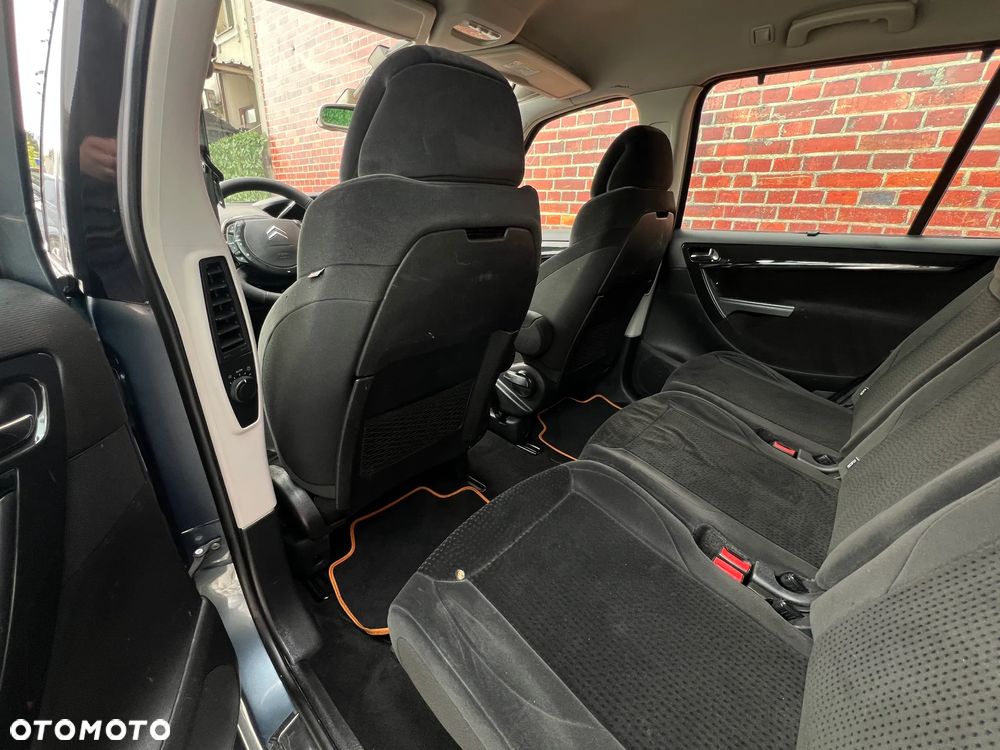 Citroën C4 Grand Picasso - 11