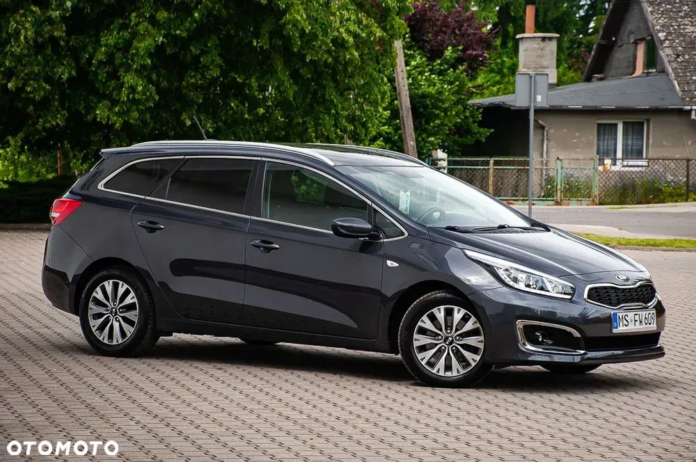 Kia Ceed 1.6 CRDi Platinum Edition - 3