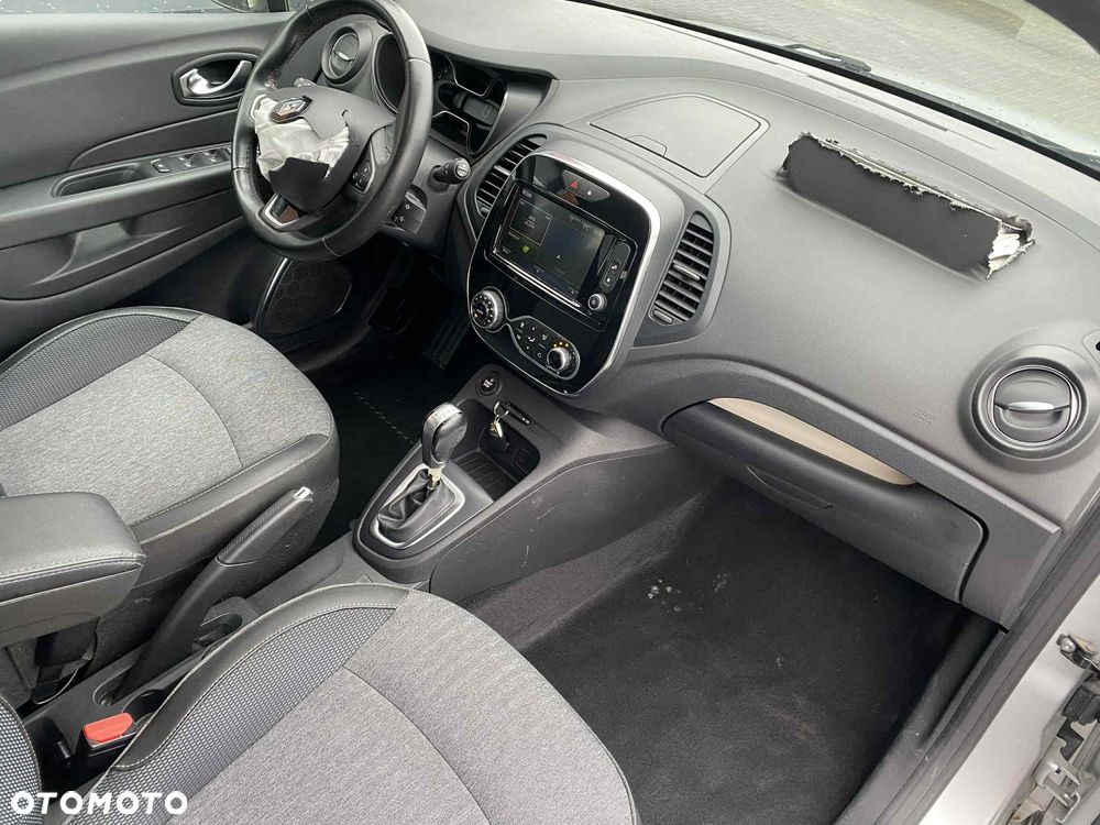 Renault Captur ENERGY TCe 120 EDC Luxe - 8