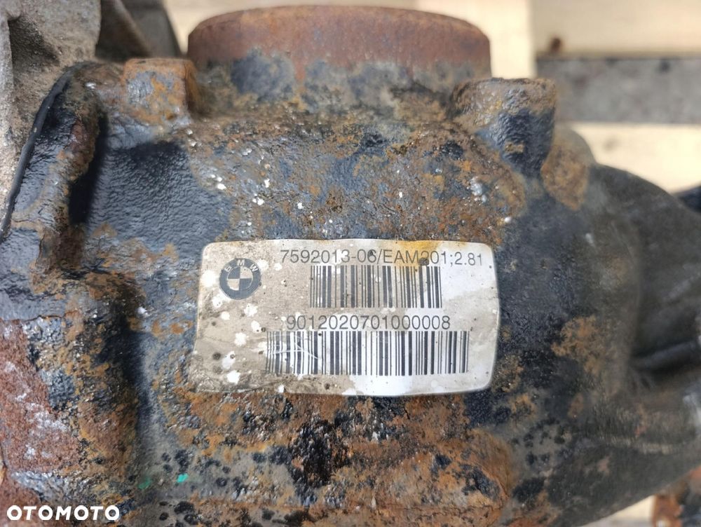 BMW F25 X3 MOST TYLNY DYFER N47 7592013 2.81 - 2