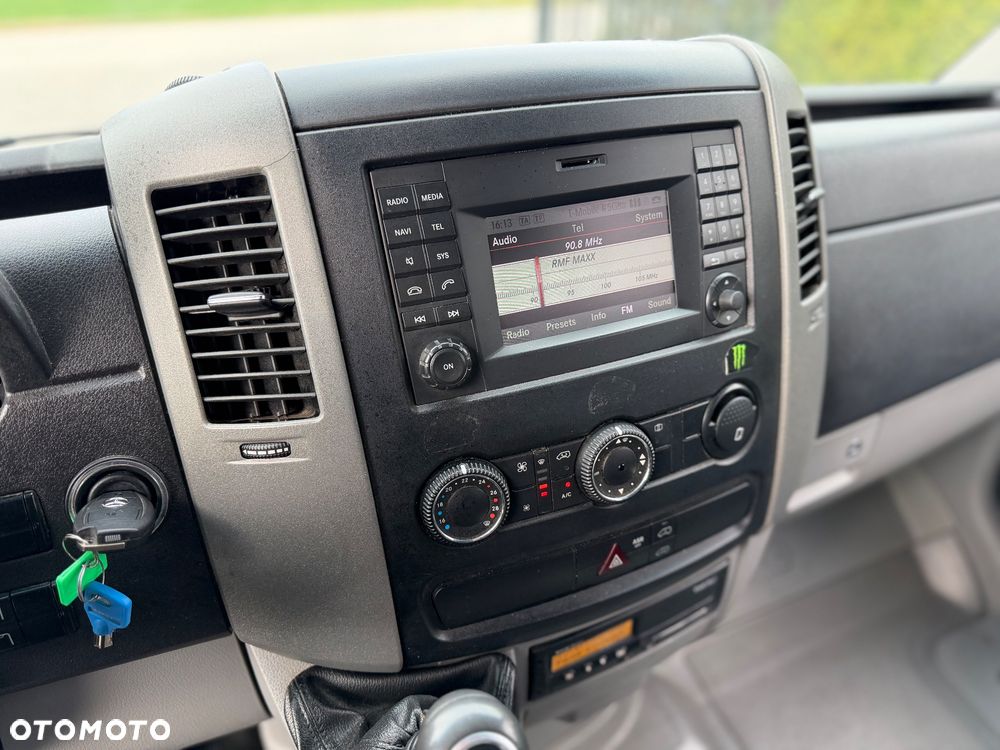 Mercedes-Benz sprinter - 21