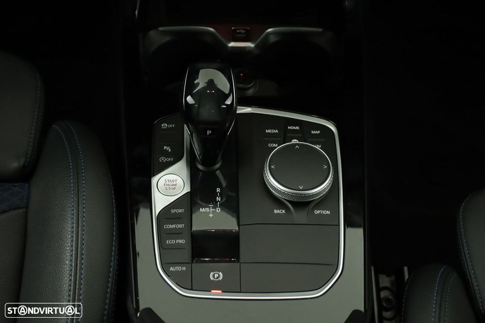 BMW 116 d Pack Desportivo M Auto - 14