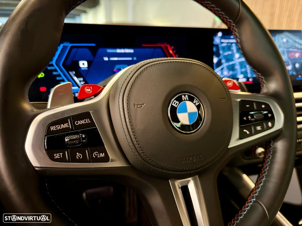 BMW M4 Competition M xDrive - 38