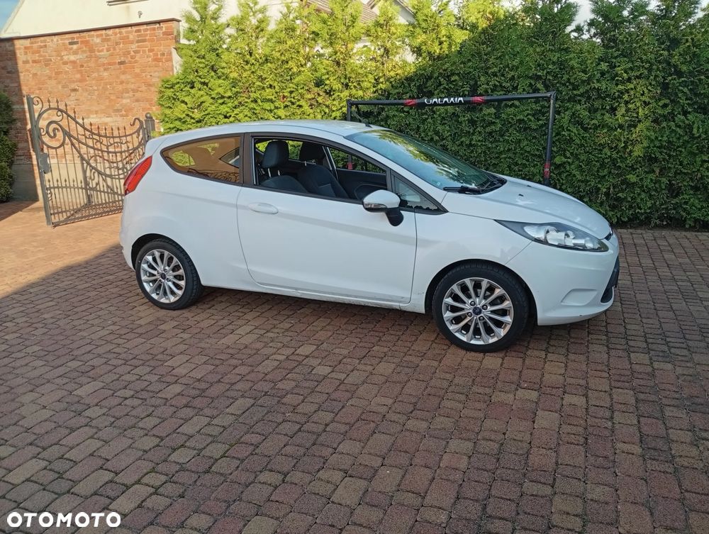 Ford Fiesta 1.25 Trend - 4
