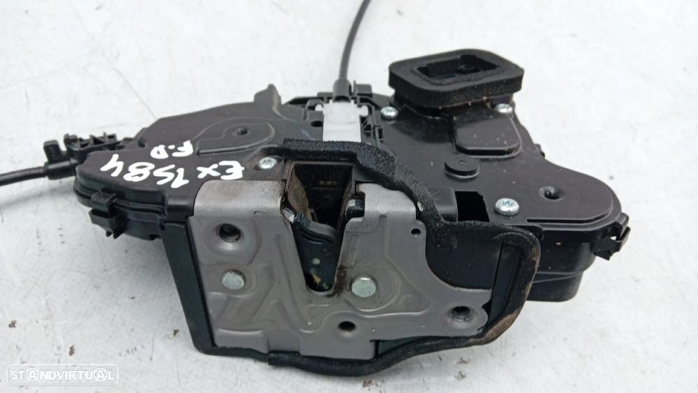 Fechadura / fecho porta frente direito SEAT Arona (KJ7) - 2