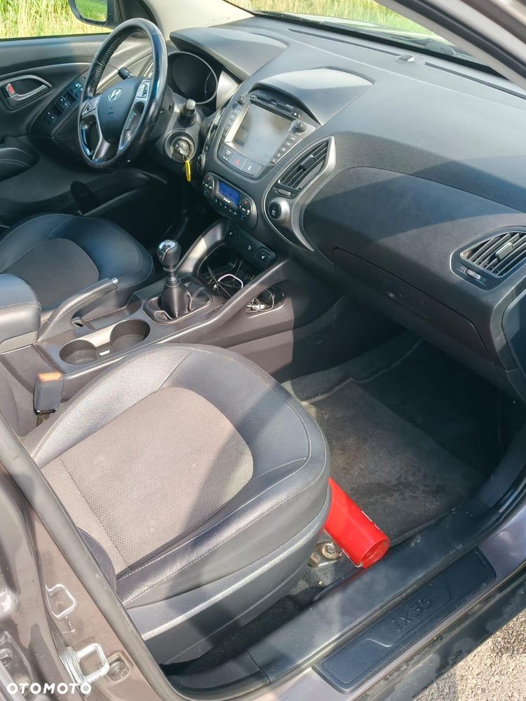 Hyundai ix35 1.7 CRDi 2WD blue Comfort - 14