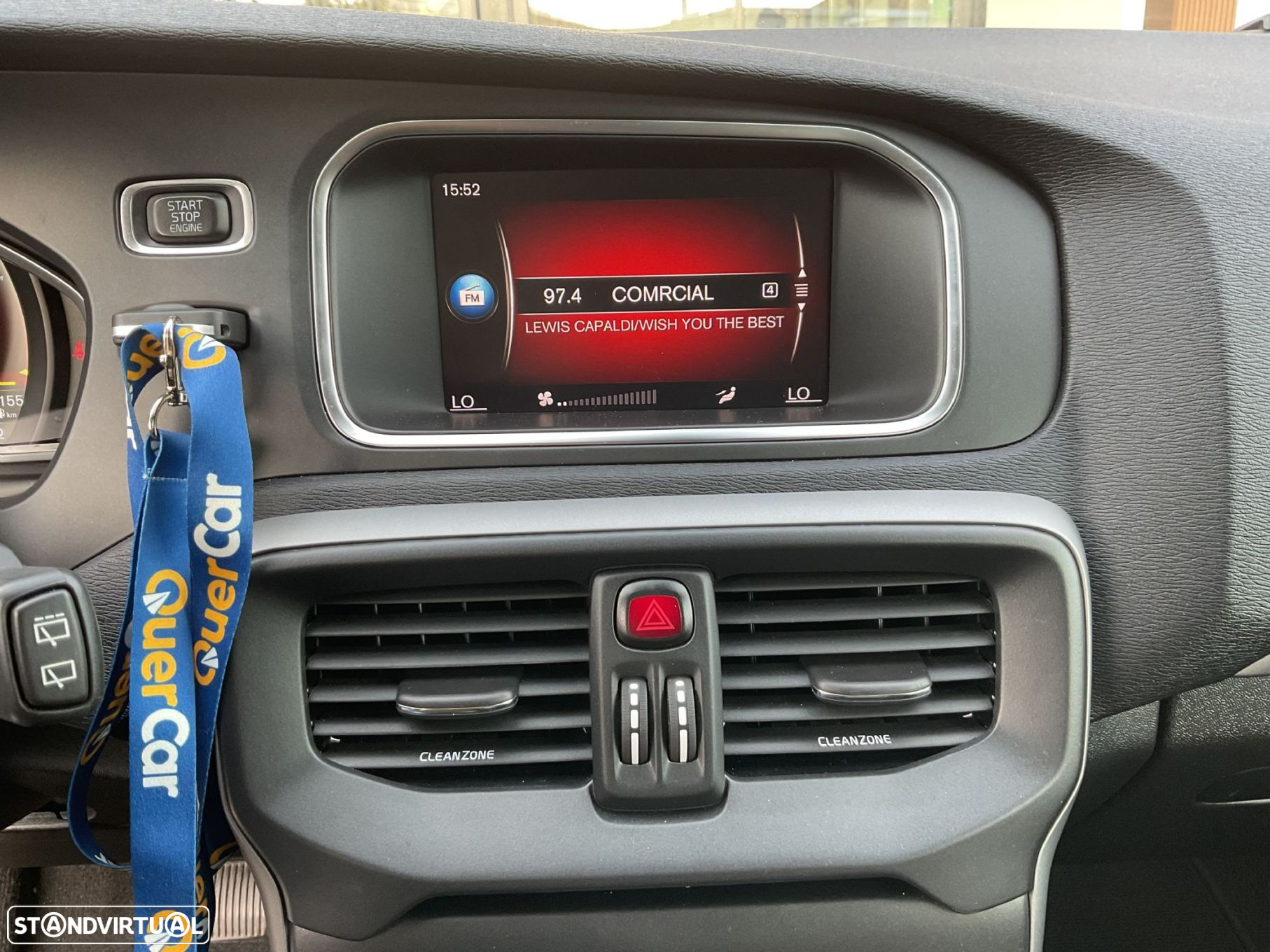 Volvo V40 2.0 D2 Momentum Geartronic - 29