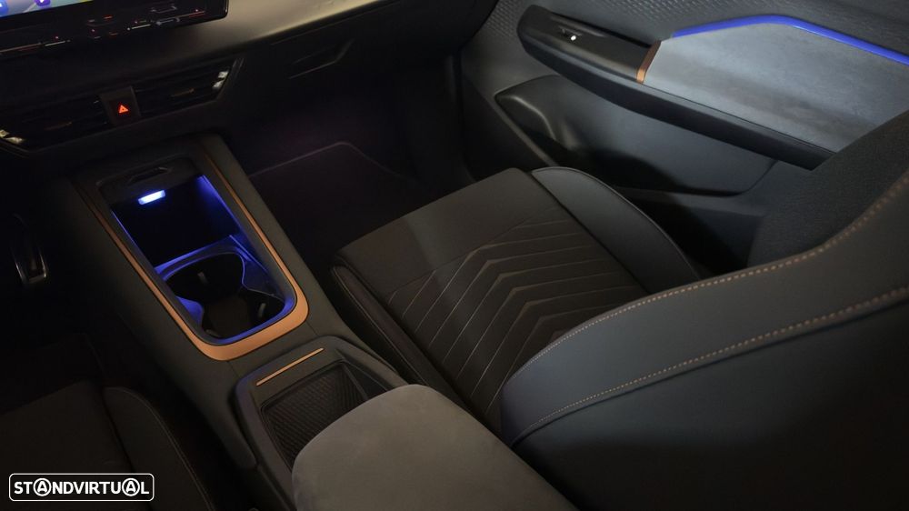 Cupra Born 150kW/58kWh Edition Dynamic - 42