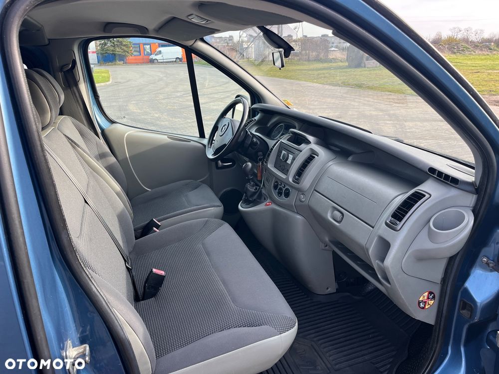 Opel Vivaro L1H1 2.7t - 14