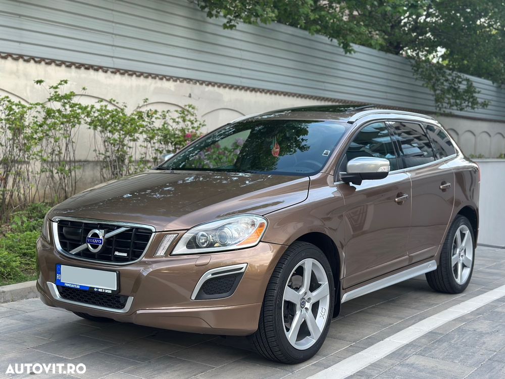 Volvo XC 60 D5AWD R-Design - 3