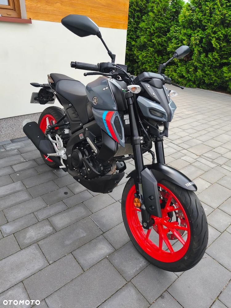 Yamaha MT - 10