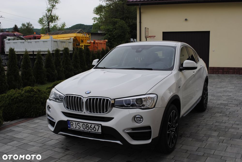 BMW X4 xDrive20d xLine - 1