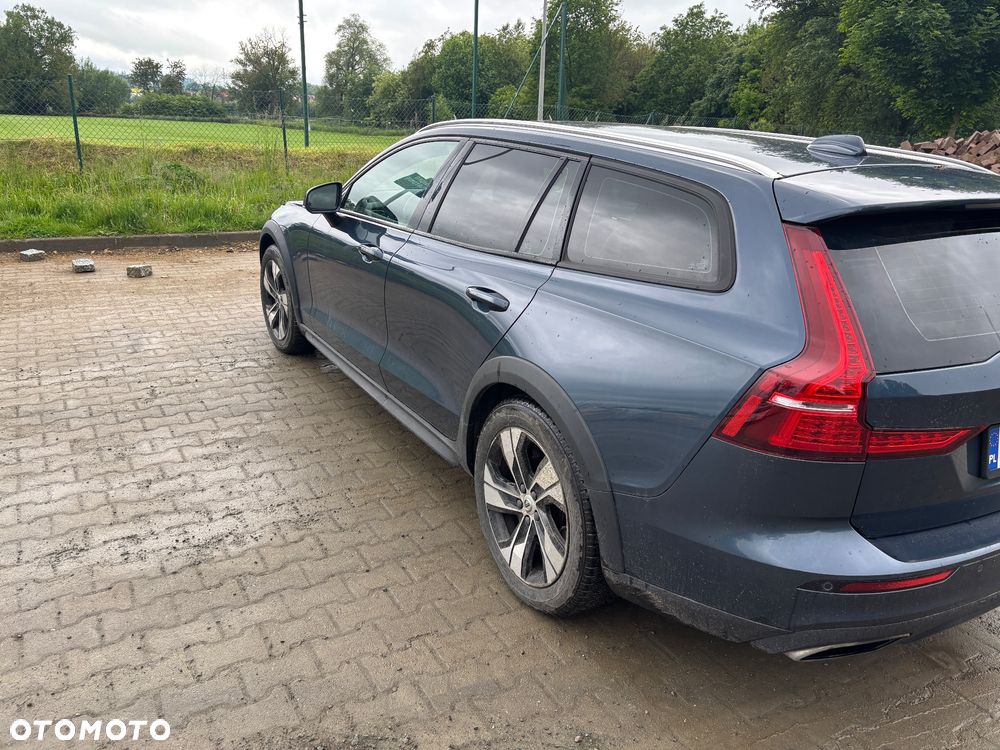 Volvo V60 Cross Country D4 AWD - 3