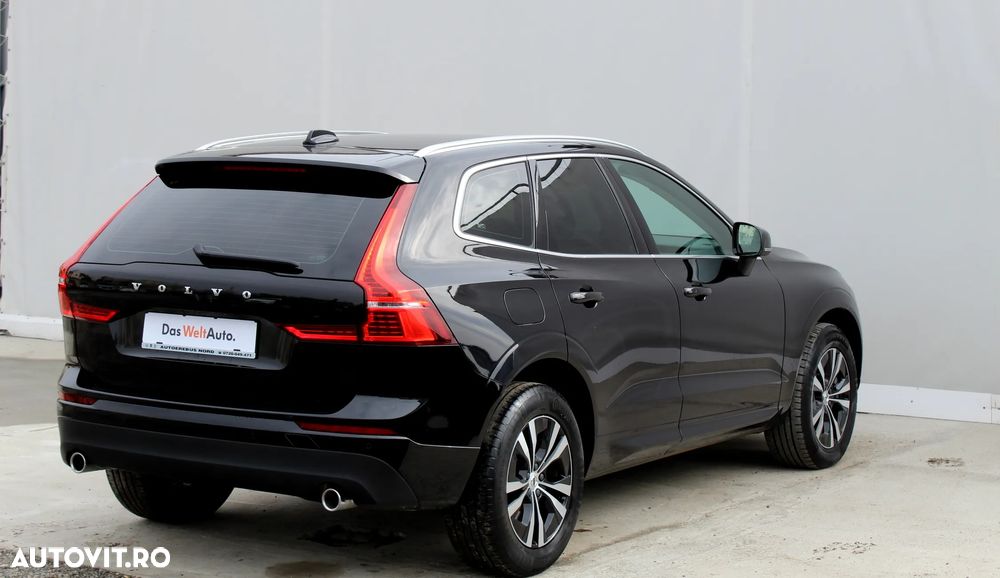 Volvo XC 60 B4 D Geartronic Momentum Pro - 2