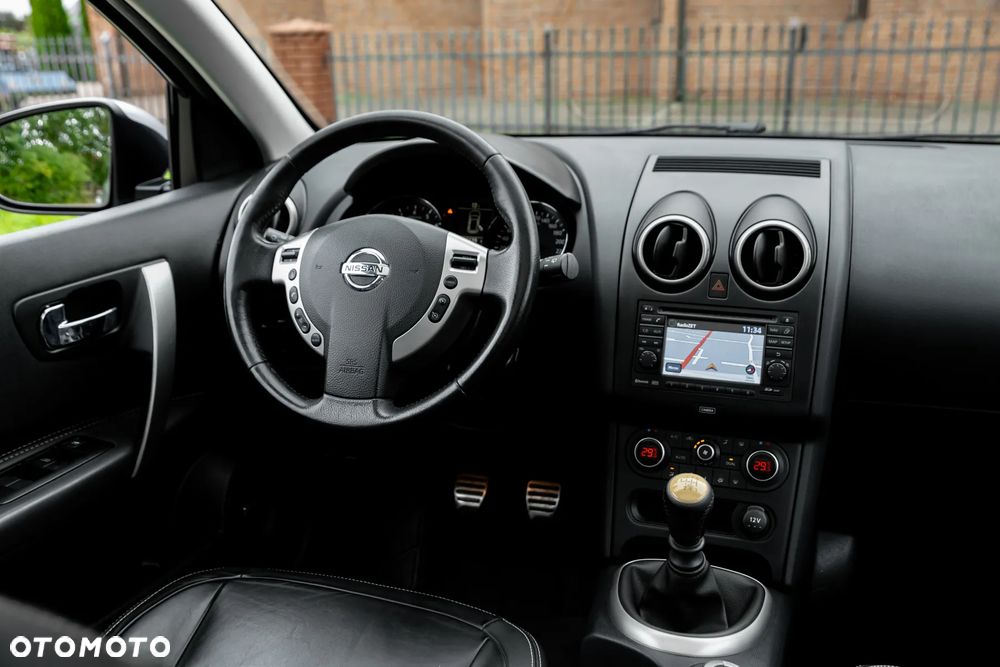 Nissan Qashqai 2.0 4x4 360 - 27