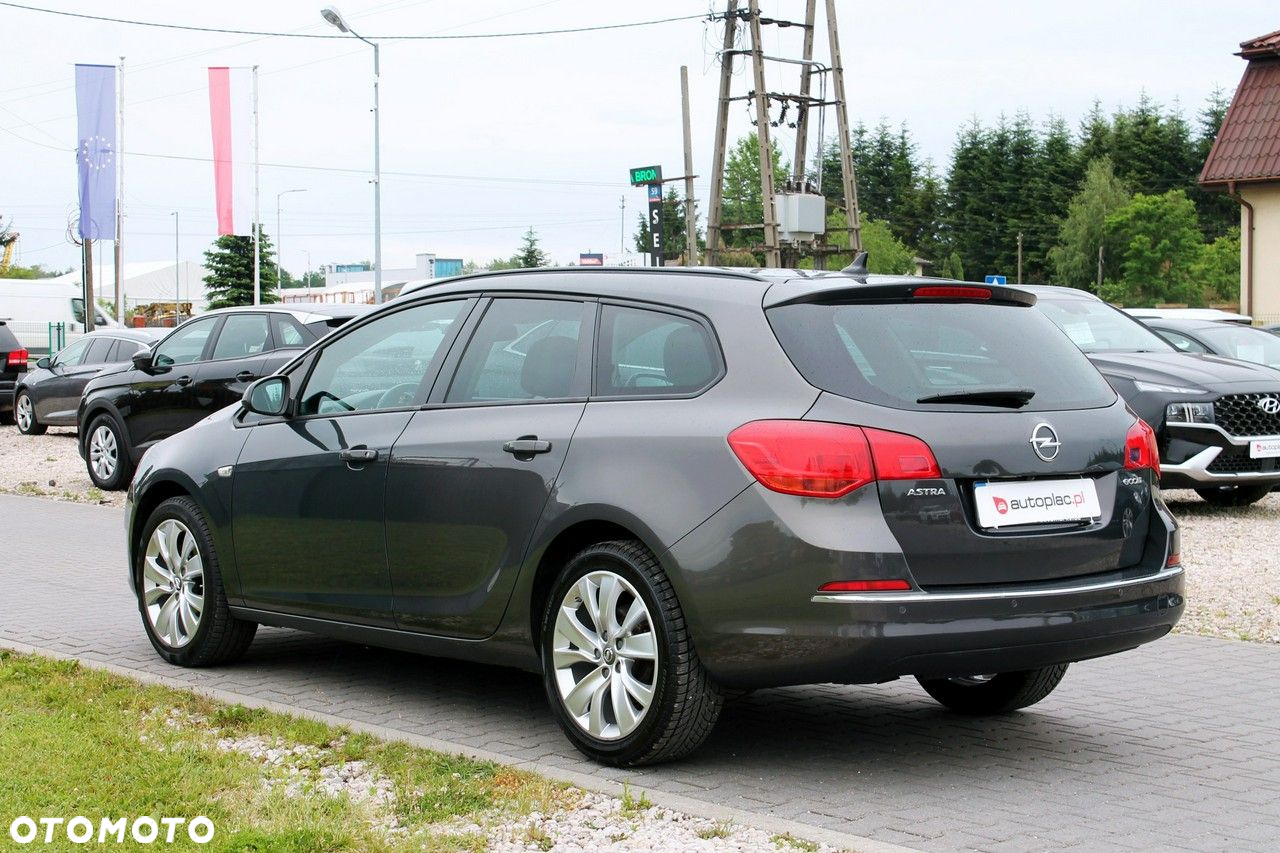 Opel Astra 1.6 CDTI DPF ecoFLEX Sports TourerStart/Stop Edition - 26