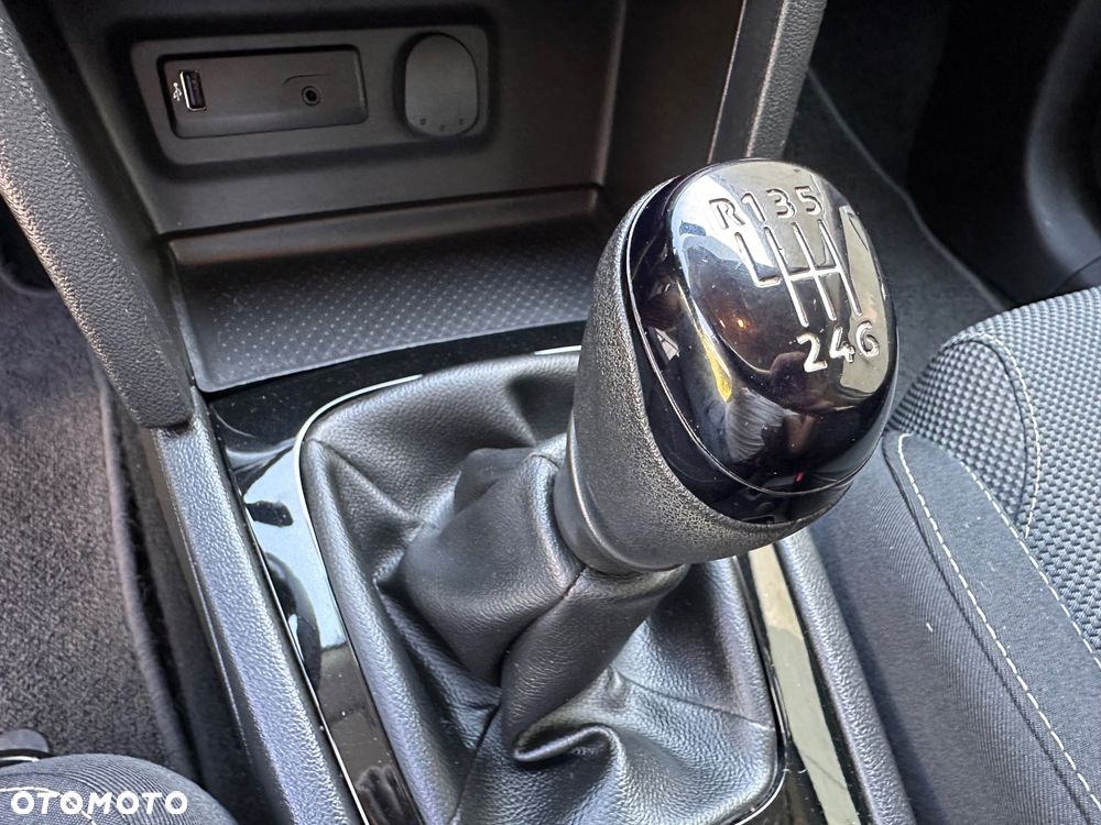 Renault Megane ENERGY TCe 100 LIFE - 20